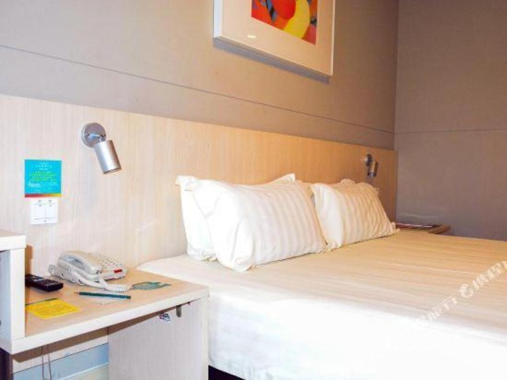 Jinjiang Inn Nanchang Bayi Square Ximazhuang Bagian luar foto