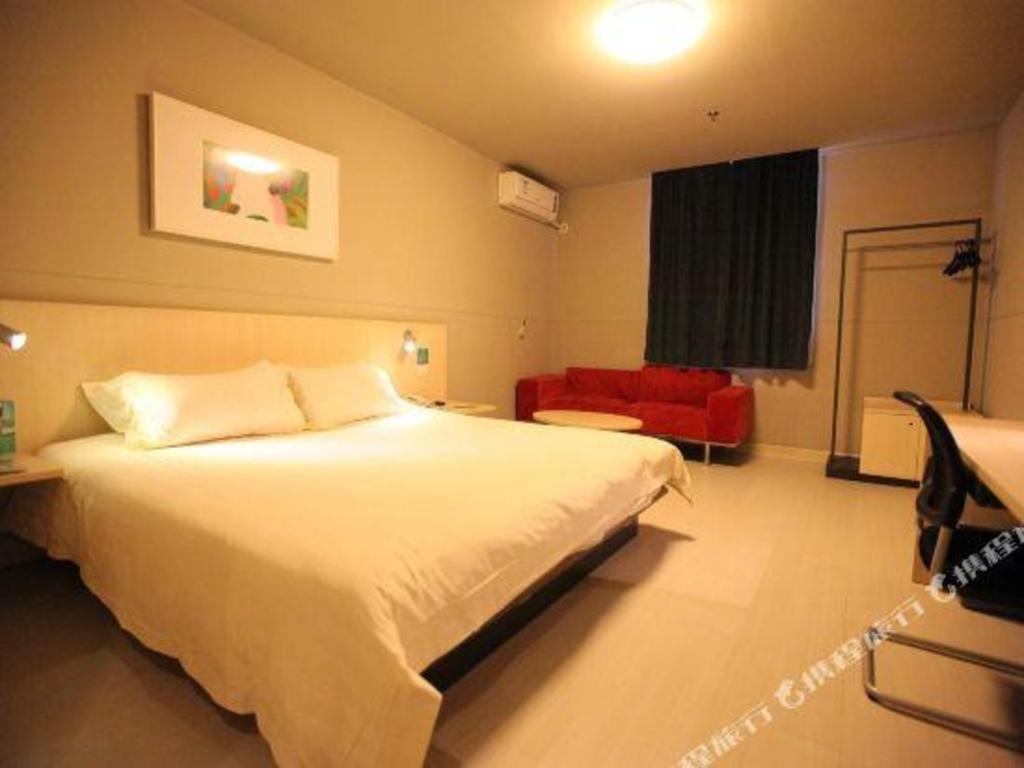 Jinjiang Inn Nanchang Bayi Square Ximazhuang Bagian luar foto