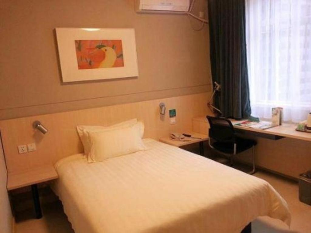 Jinjiang Inn Nanchang Bayi Square Ximazhuang Bagian luar foto