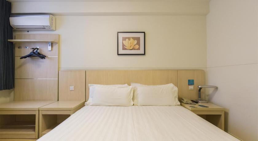 Jinjiang Inn Nanchang Bayi Square Ximazhuang Bagian luar foto